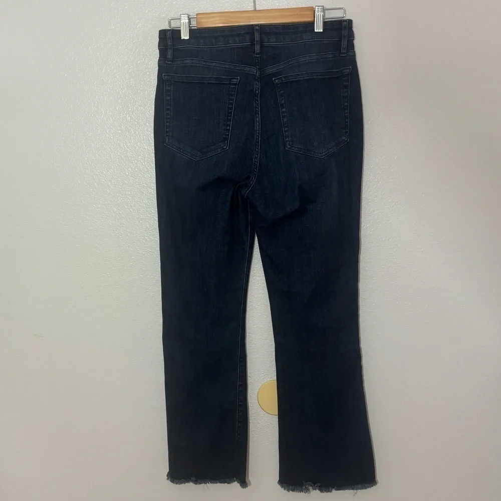 FRAME Le Crop Mini Boot Raw Hem Jeans Size 29/ 26.5” Inseam - Picture 11 of 16